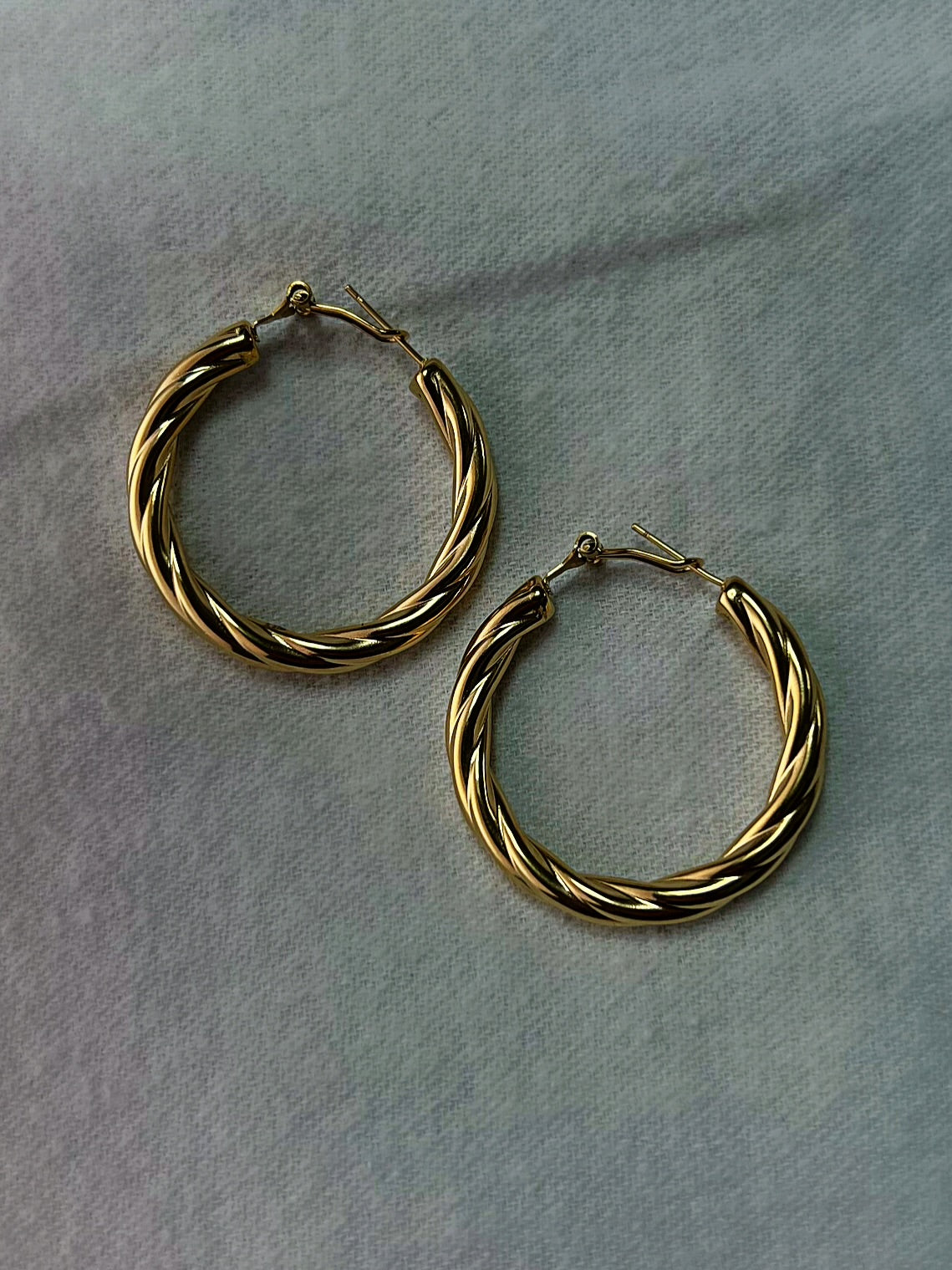 Boucles D’Oreilles Dorée