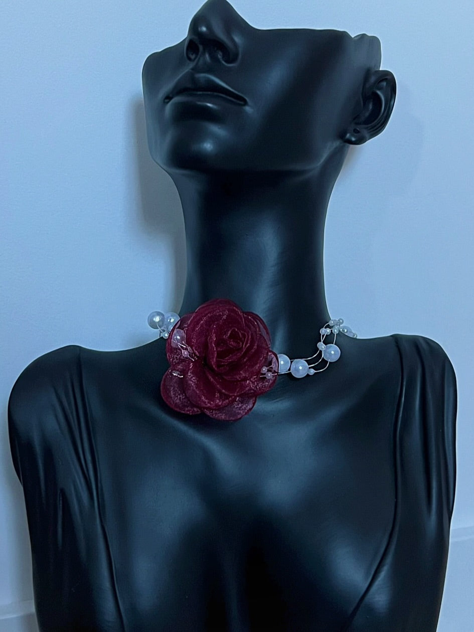 Collier Rose (plusieurs couleurs dispo)