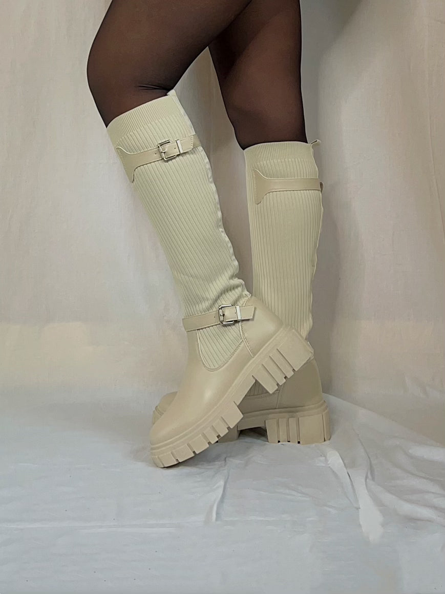 Grandes Bottes Plates (plusieurs couleurs dispo)