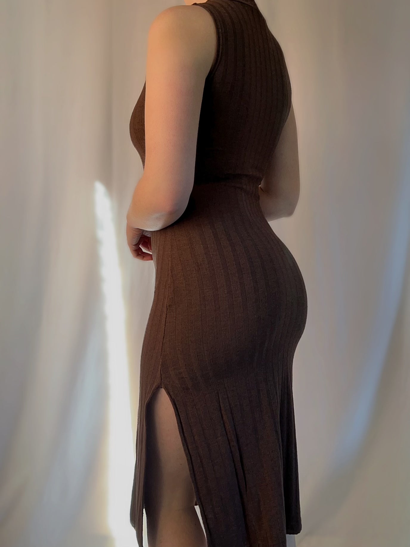 Robe Longue Avec Fente (plusieurs couleurs)