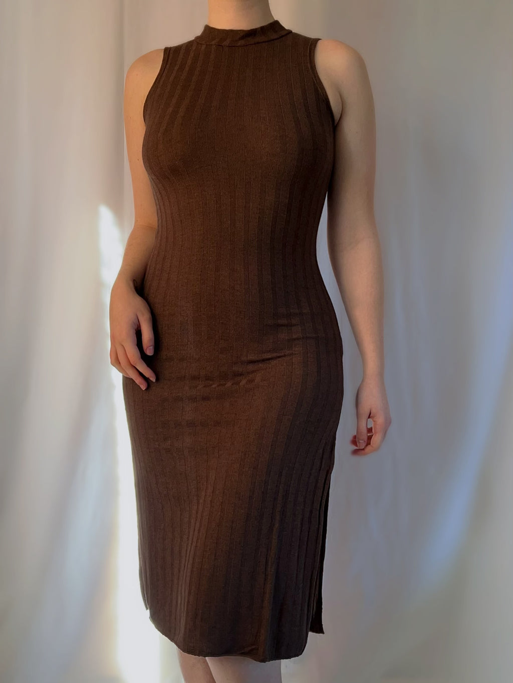 Robe Longue Avec Fente (plusieurs couleurs)