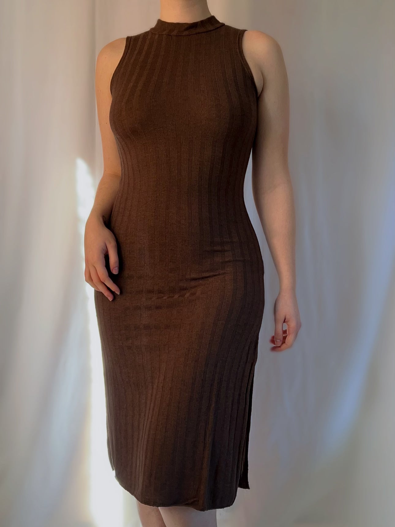 Robe Longue Avec Fente (plusieurs couleurs)